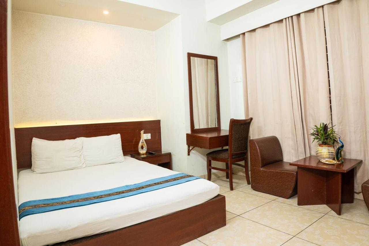 קוקס בזאר Laguna Beach Hotel & Resort מראה חיצוני תמונה